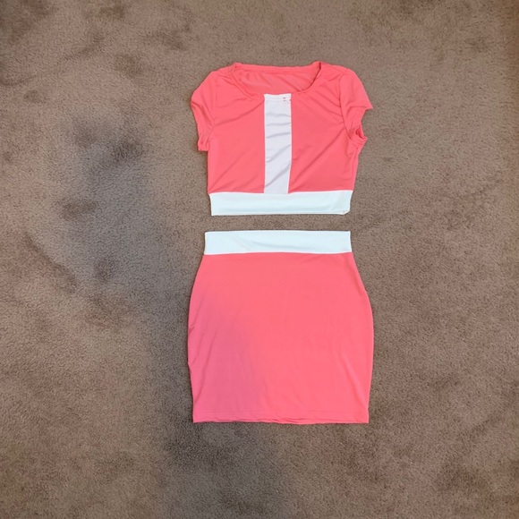 NWOT Women Two Piece Color Block Skirt Set - Picture 3 of 7